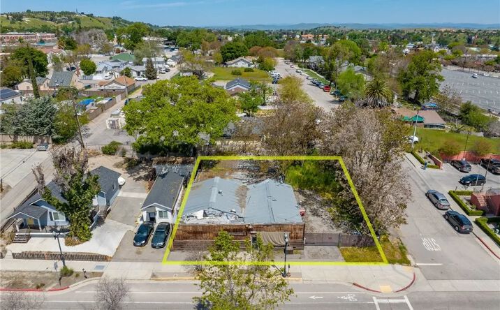 image of property at 841 21ST ST Paso Robles CA 93446-1629