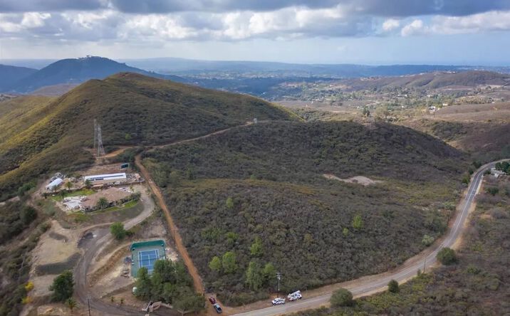 Pictures of Land property located at Questhaven Road, San Marcos, CA 92078 for sales - image #1