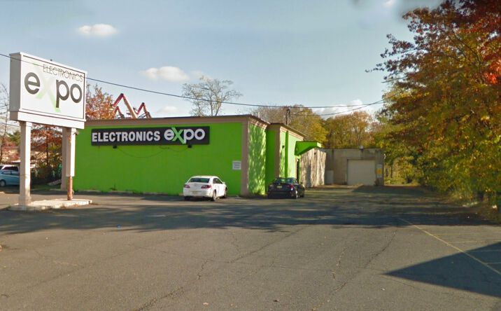 Pictures of Retail property located at 2260 Route 22 E, Union, NJ 07083 for sales - image #1