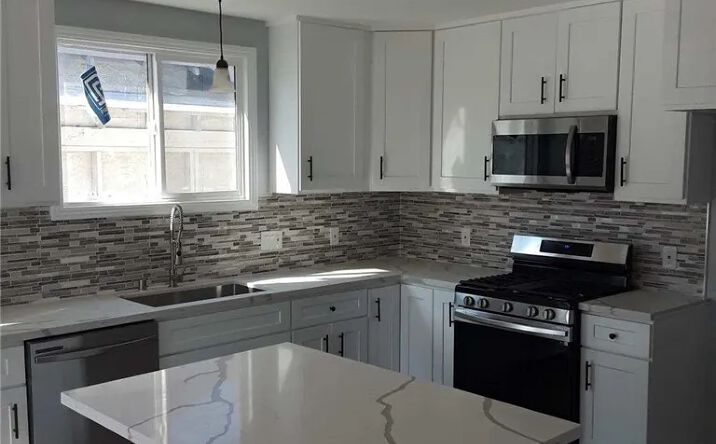 image of property at 1025 W 54TH ST Los Angeles CA 90037-3521