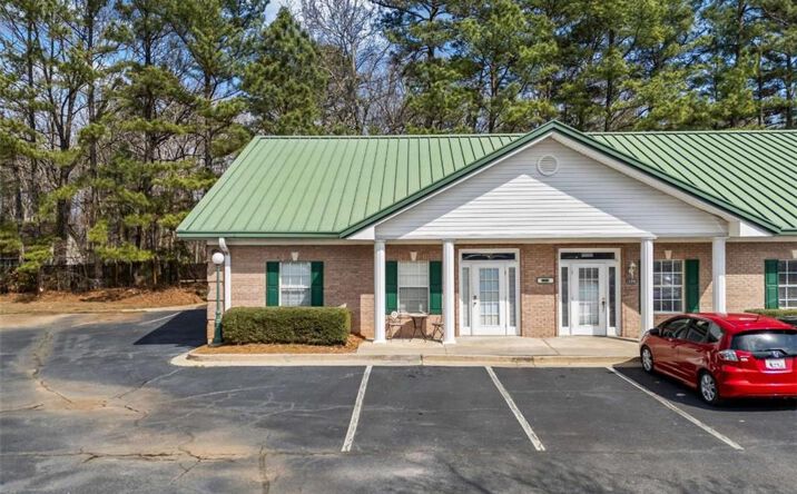 Pictures of Office property located at 131 Lee Byrd Road Unit 131, Loganville, GA 30052 for sales - image #1