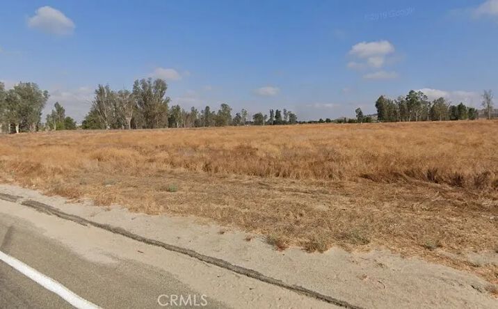 Pictures of Land property located at 27392 Nuevo, Perris, CA 92567 for sales - image #1