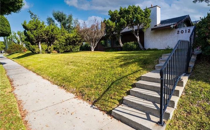 Pictures of Multifamily property located at 2012 S Garfield Avenue, Monterey Park, CA 91754 for sales - image #1