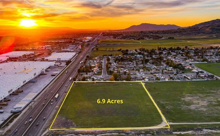 image of property at SPRUCE Moreno Valley CA 92555