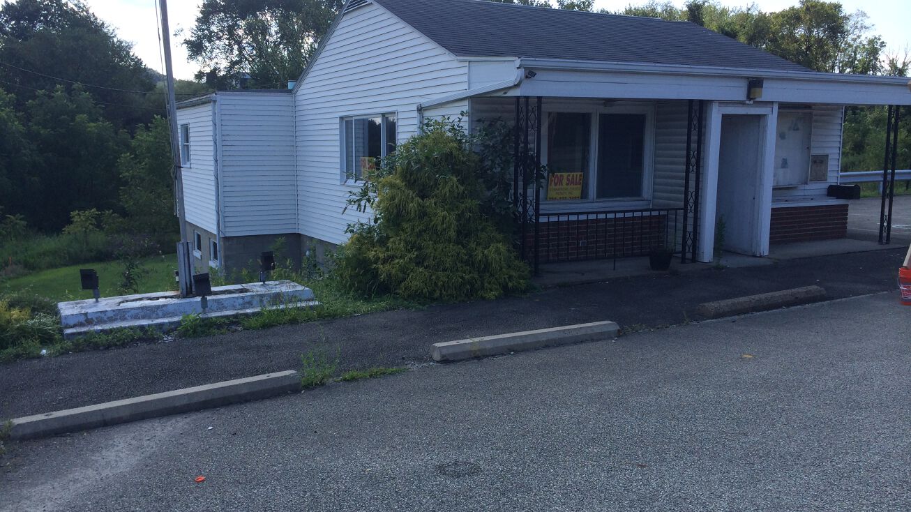 451 North Center AVe., New Stanton, PA 15672 Office Property for Sale