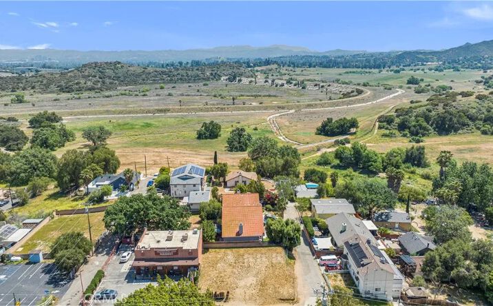 Pictures of Land property located at Lake Manor, Chatsworth, CA 91311 for sales - image #1