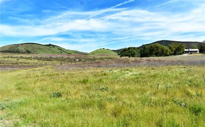 Pictures of Land property located at Giau, Lockwood, CA 93932 for sales - image #1