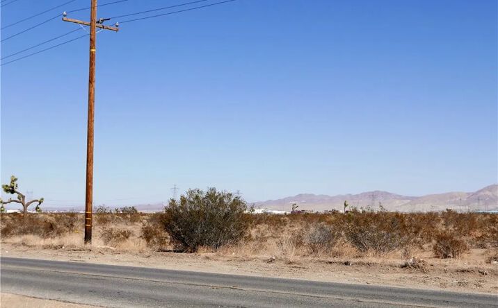 Pictures of Land property located at Aster, Adelanto, CA 92301 for sales - image #1