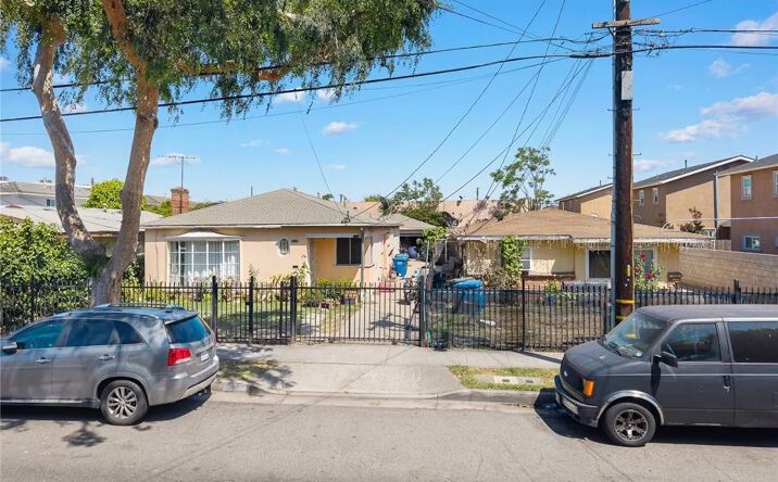 Pictures of Multifamily property located at 932 S Montebello Boulevard, Montebello, CA 90640 for sales - image #1