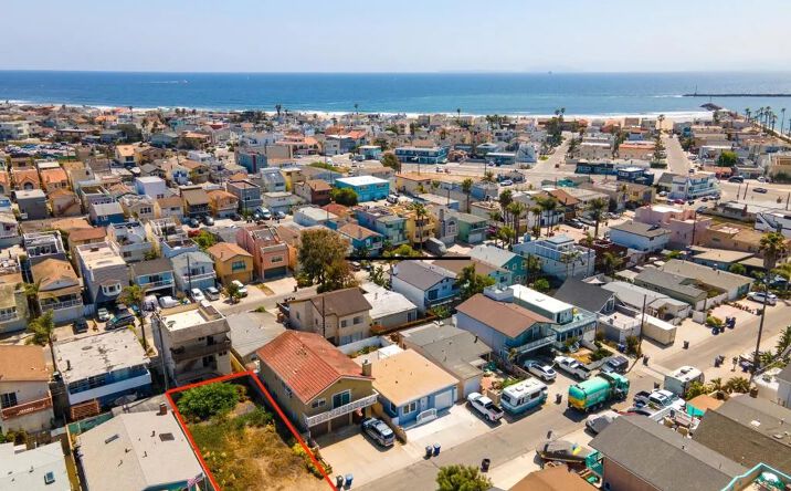 Pictures of Land property located at 316 Santa Monica, Oxnard, CA 93035 for sales - image #1