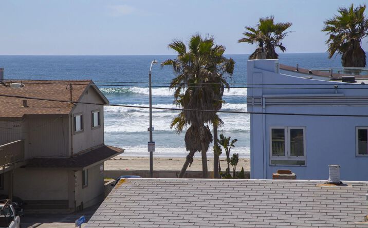 Pictures of Multifamily property located at 728 Jamaica Court, San Diego, CA 92109 for sales - image #1