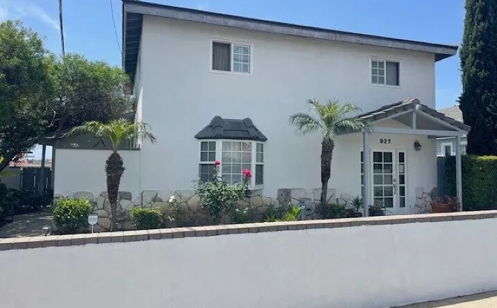 Pictures of Multifamily property located at 927 W 6th Street, San Pedro, CA 90731 for sales - image #1