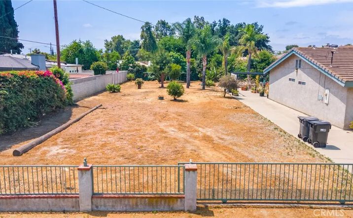Pictures of Land property located at C, Chino, CA 91710 for sales - image #1