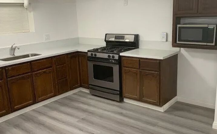 Pictures of Multifamily property located at 112 E Cottage Street, Barstow, CA 92311 for sales - image #1