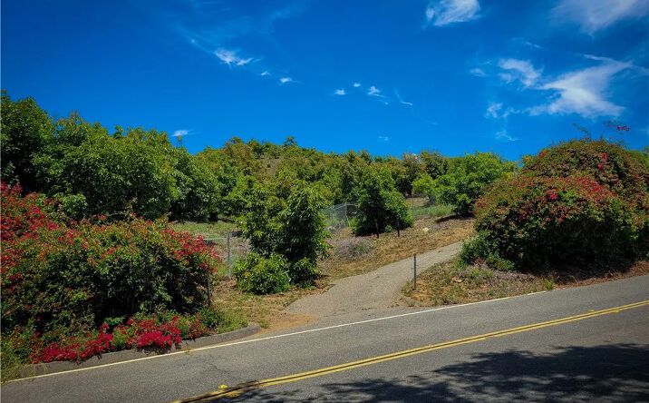Pictures of Land property located at 5 Via Vaquero, Temecula, CA 92590 for sales - image #1