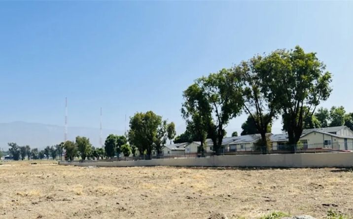 Pictures of Land property located at Baseline, Highland, CA 92346 for sales - image #1