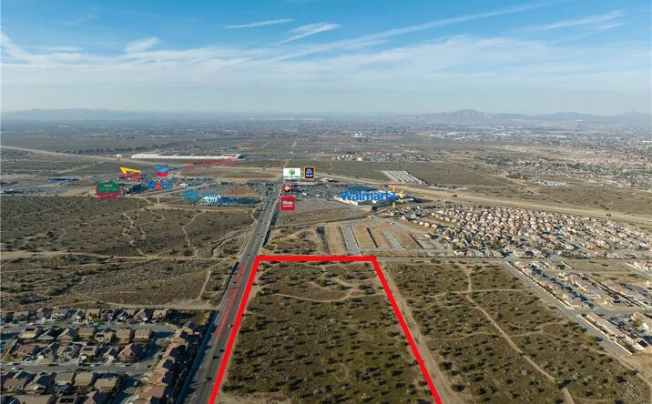 Pictures of Land property located at Escondido Ave, Hesperia, CA 92344 for sales - image #1