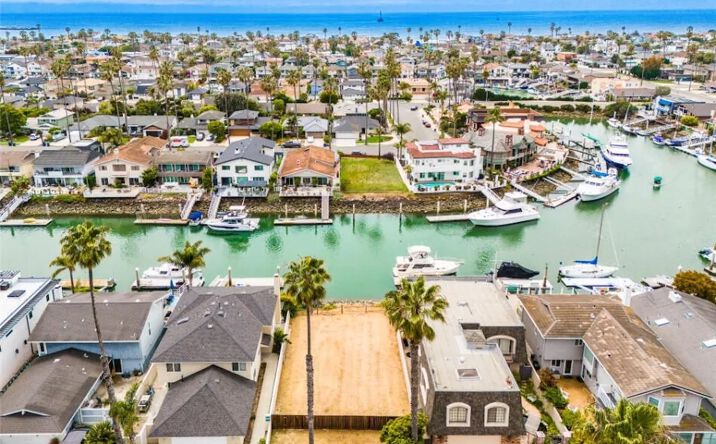 Pictures of Land property located at 2711 Seahorse, Ventura, CA 93001 for sales - image #1