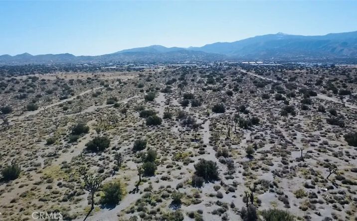 Pictures of Land property located at Eaby, Phelan, CA 92371 for sales - image #1
