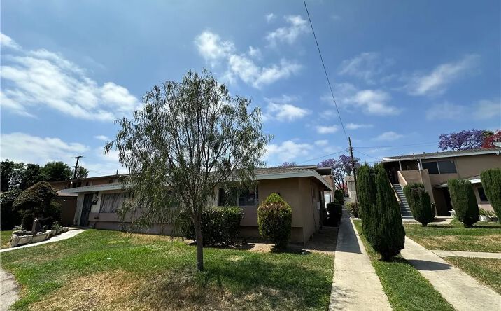 Pictures of Multifamily property located at 611 E Eton Place, Anaheim, CA 92805 for sales - image #1