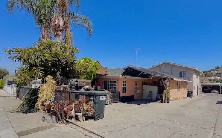 Pictures of Multifamily property located at 3844 Whiteside Street, East Los Angeles, CA 90063 for sales - image #1