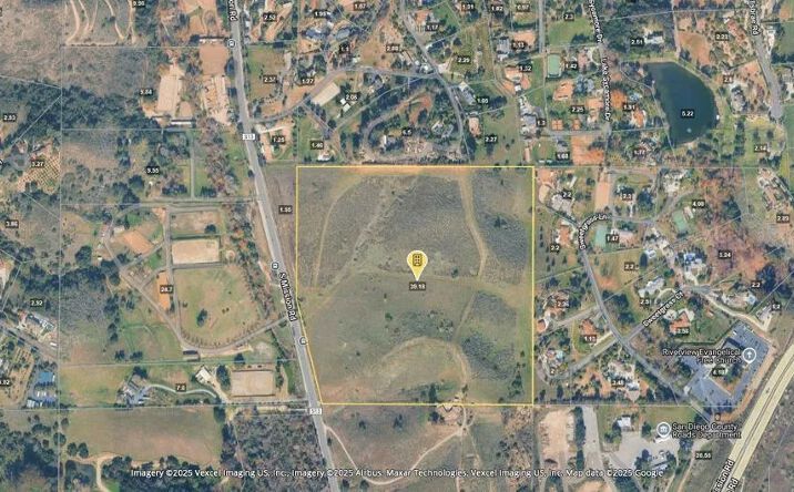 Pictures of Land property located at Mission, Fallbrook, CA 92028 for sales - image #1