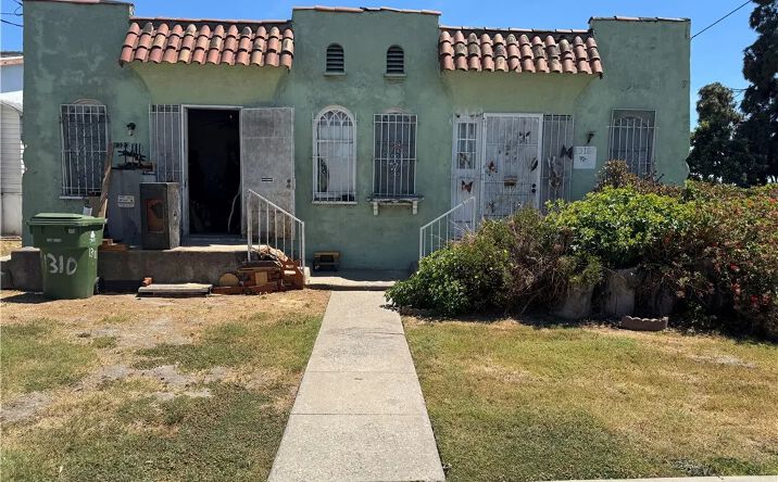 Pictures of Multifamily property located at 1318 E 110th Street, Los Angeles, CA 90059 for sales - image #1