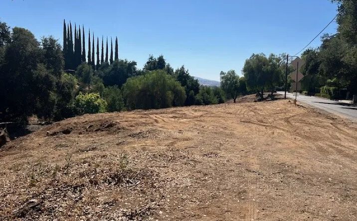 Pictures of Land property located at W Sunset, Redlands, CA 92373 for sales - image #1