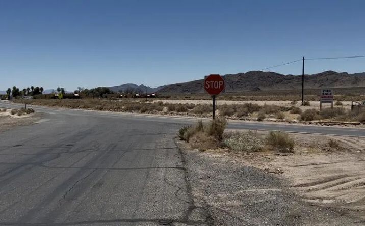 Pictures of Land property located at 40 Highway 127, Baker, CA 92309 for sales - image #1