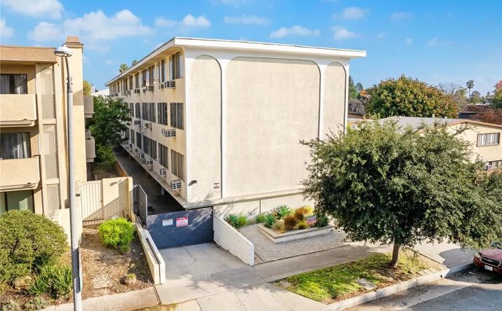 Pictures of Multifamily property located at 160 S Michigan Avenue, Pasadena, CA 91106 for sales - image #1