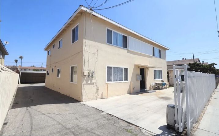 Pictures of Multifamily property located at 3245 Marine Avenue, Gardena, CA 90249 for sales - image #1