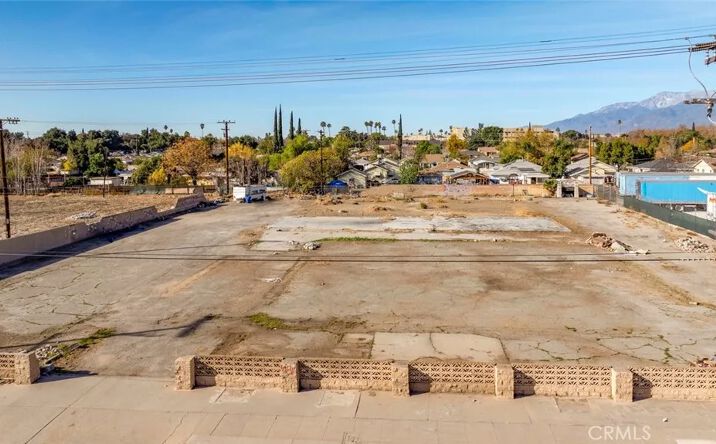 Pictures of Land property located at 1708 N Mount Vernon, San Bernardino, CA 92411 for sales - image #1