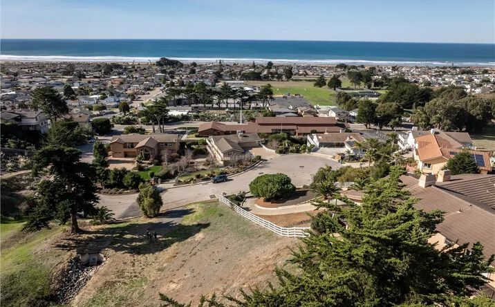 Pictures of Land property located at 670 Sequoia, Morro Bay, CA 93442 for sales - image #1