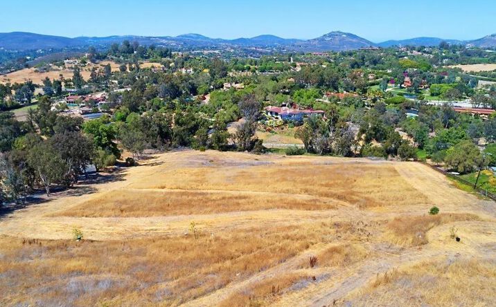 Pictures of Land property located at 5470 La Crescenta, Rancho Santa Fe, CA 92067 for sales - image #1