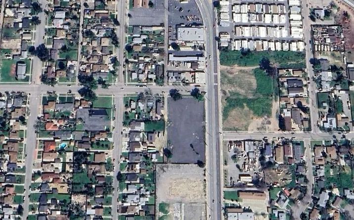 Pictures of Land property located at 1950 N Mount Vernon, San Bernardino, CA 92411 for sales - image #1
