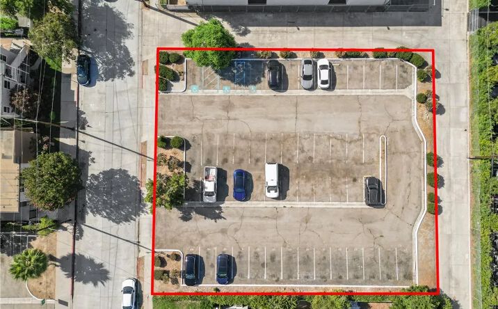 Pictures of Land property located at 830 N Patron, Santa Ana, CA 92701 for sales - image #1