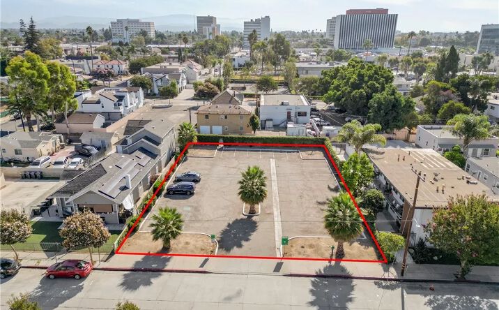 Pictures of Land property located at 835 N Patron, Santa Ana, CA 92701 for sales - image #1