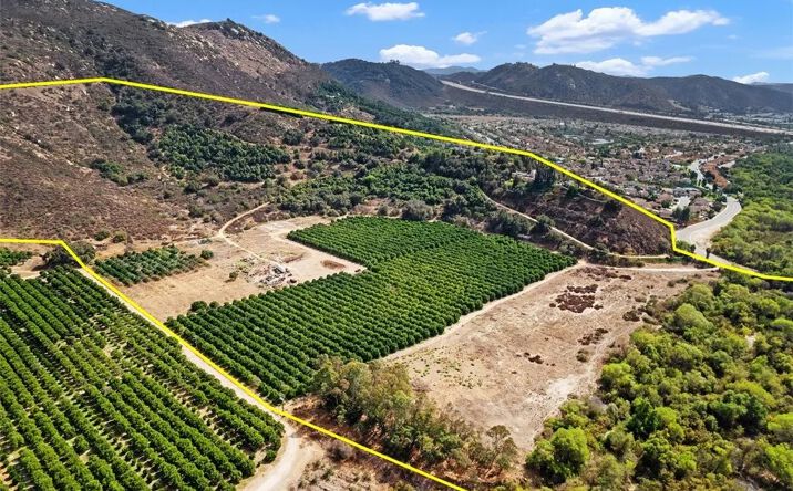 Pictures of Land property located at 3264 Shearer Crossing, Fallbrook, CA 92028 for sales - image #1