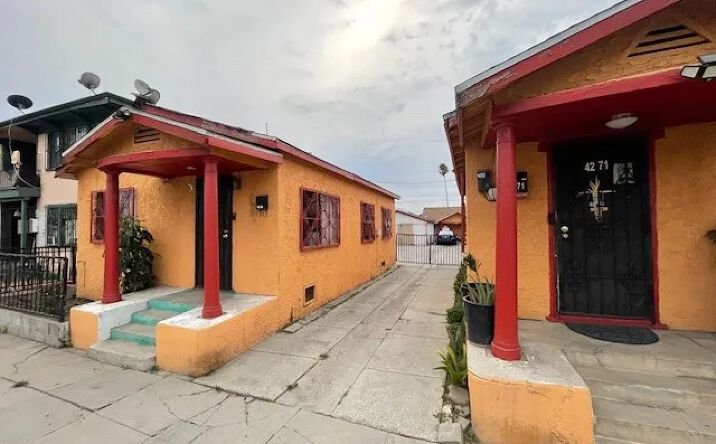 Pictures of Multifamily property located at 4271 S Kansas, Los Angeles, CA 90037 for sales - image #1