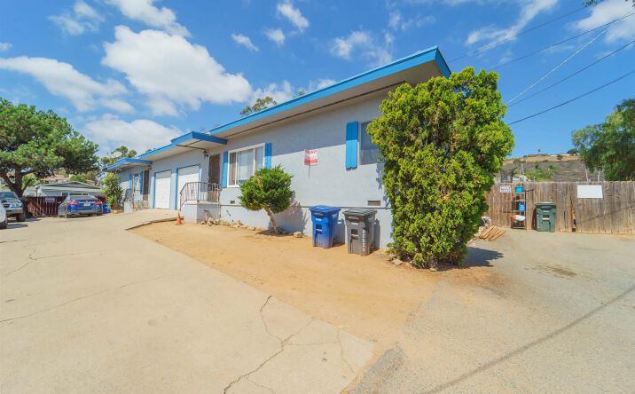 Pictures of Multifamily property located at 8050-52 Lemon Grove Way, Lemon Grove, CA 91945 for sales - image #1