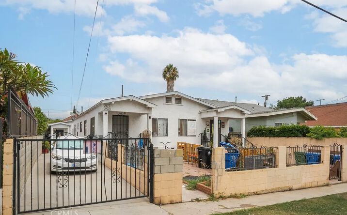 Pictures of Multifamily property located at 2719 Folsom, Los Angeles, CA 90033 for sales - image #1