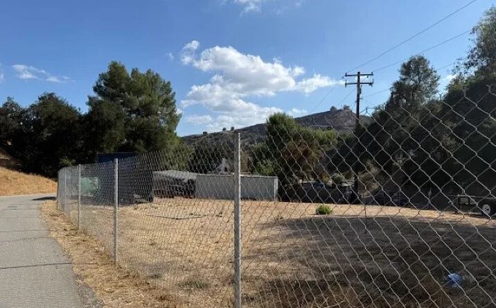 Pictures of Land property located at 29164 Justamere, Val Verde, CA 91384 for sales - image #1