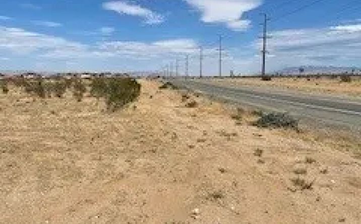 Pictures of Land property located at Palmdale, Adelanto, CA 92301 for sales - image #1