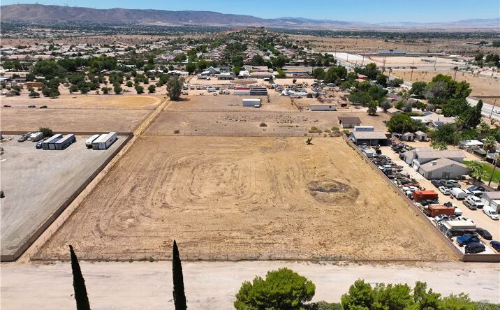Pictures of Land property located at 27 W Vac/27th (drt) Vic, Palmdale, CA 93551 for sales - image #1
