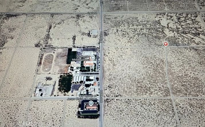 Pictures of Land property located at 4 E 172, Lancaster, CA 93535 for sales - image #1