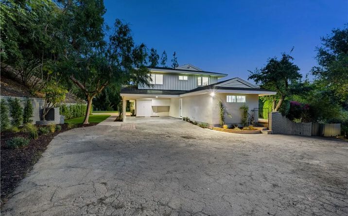 Pictures of Land property located at 4620 Encino, Encino, CA 91316 for sales - image #1