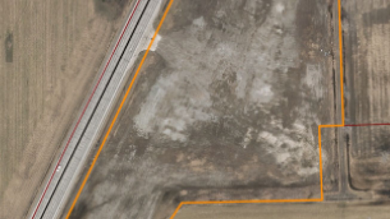 10970 Telegraph, Carleton, MI 48117