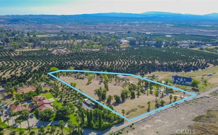Pictures of Land property located at 32265 Sapphire, Mentone, CA 92359 for sales - image #1