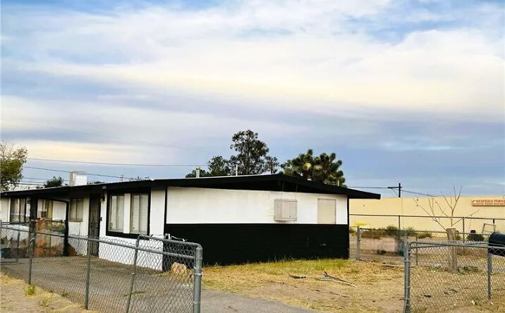 Pictures of Multifamily property located at 16396 Yucca, Hesperia, CA 92345 for sales - image #1