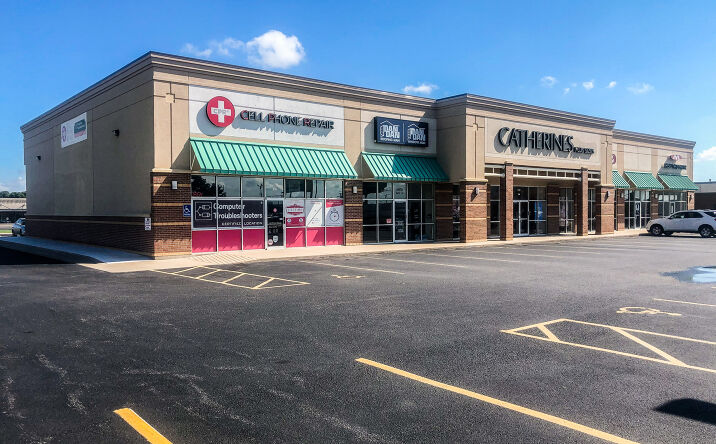 Pictures of Retail property located at 6810 W Kellogg Dr, Wichita, KS 67209 for comps - image #1